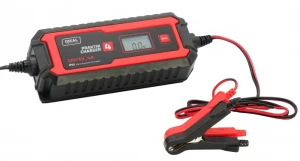 Prostownik PRAKTIK CHARGER 4 LCD 6/12V