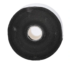 bandaz-kohezyjny-plum-quicksoft-5-5x5m-czarny-2-refill-5543-1-900x800.jpg