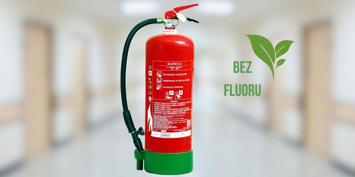 PFAS w gaśnicach i pianach gaśniczych – co się zmienia i do kiedy można stosować dotychczasowe środki?